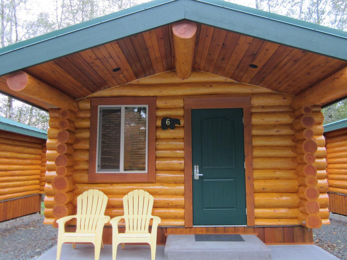 Port Hardy Cabins Екстериор снимка