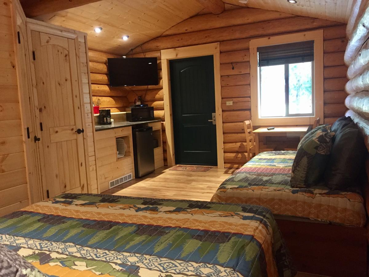 Port Hardy Cabins Екстериор снимка